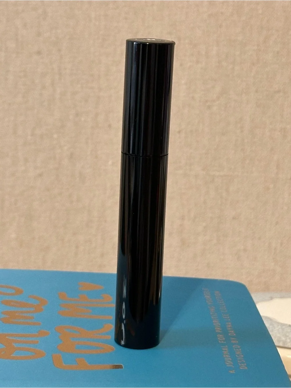 CHANEL Le Volume de Chanel Mascara Shade 80- Ecorces